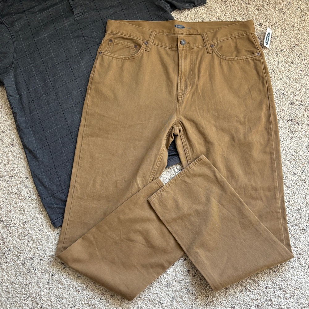 Old Navy men’s khaki straight chino pants, size 34x32